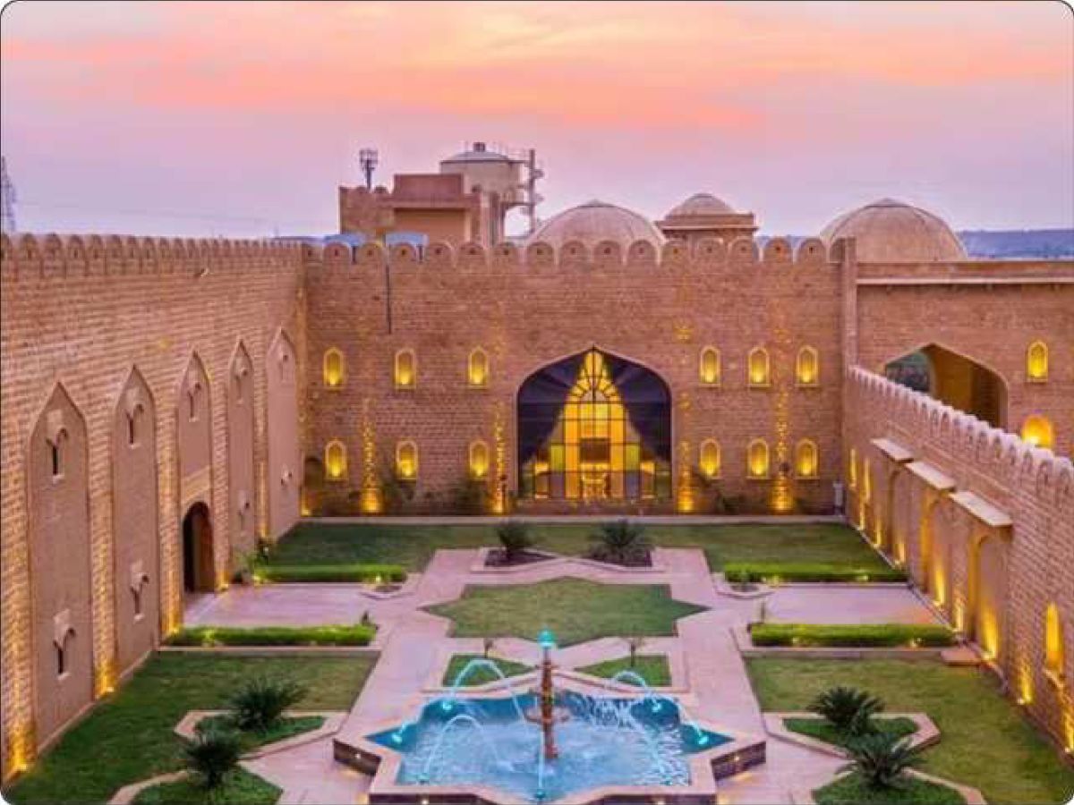 Sairafort Sarovar Potico photo