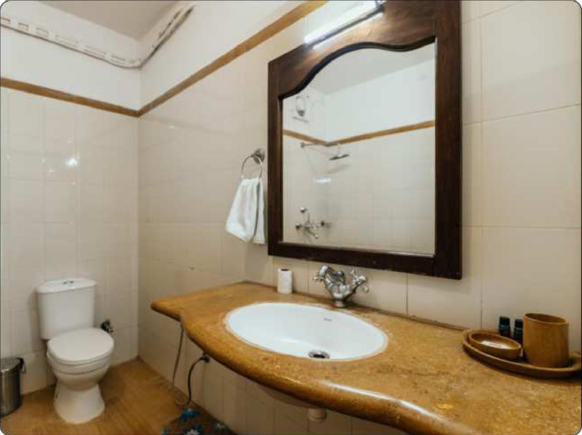 Hotel Golden Haveli photo