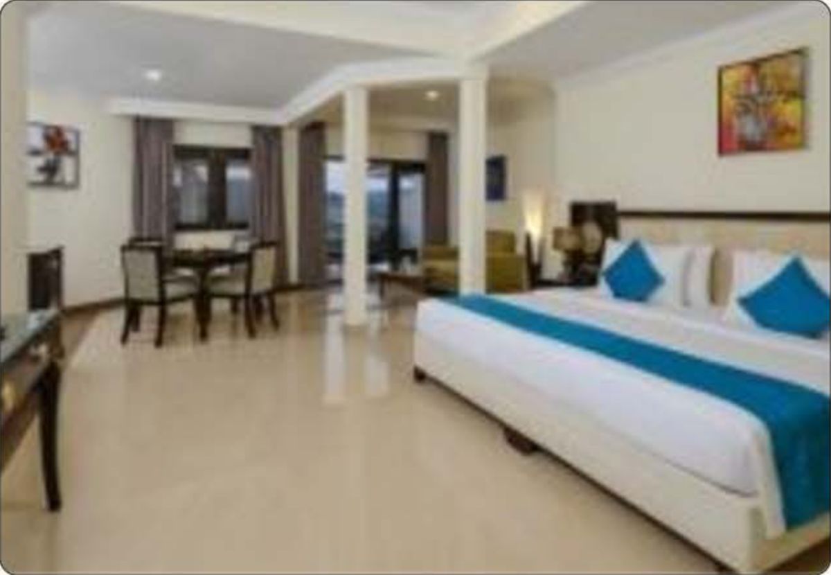 Sterling Mount Abu photo