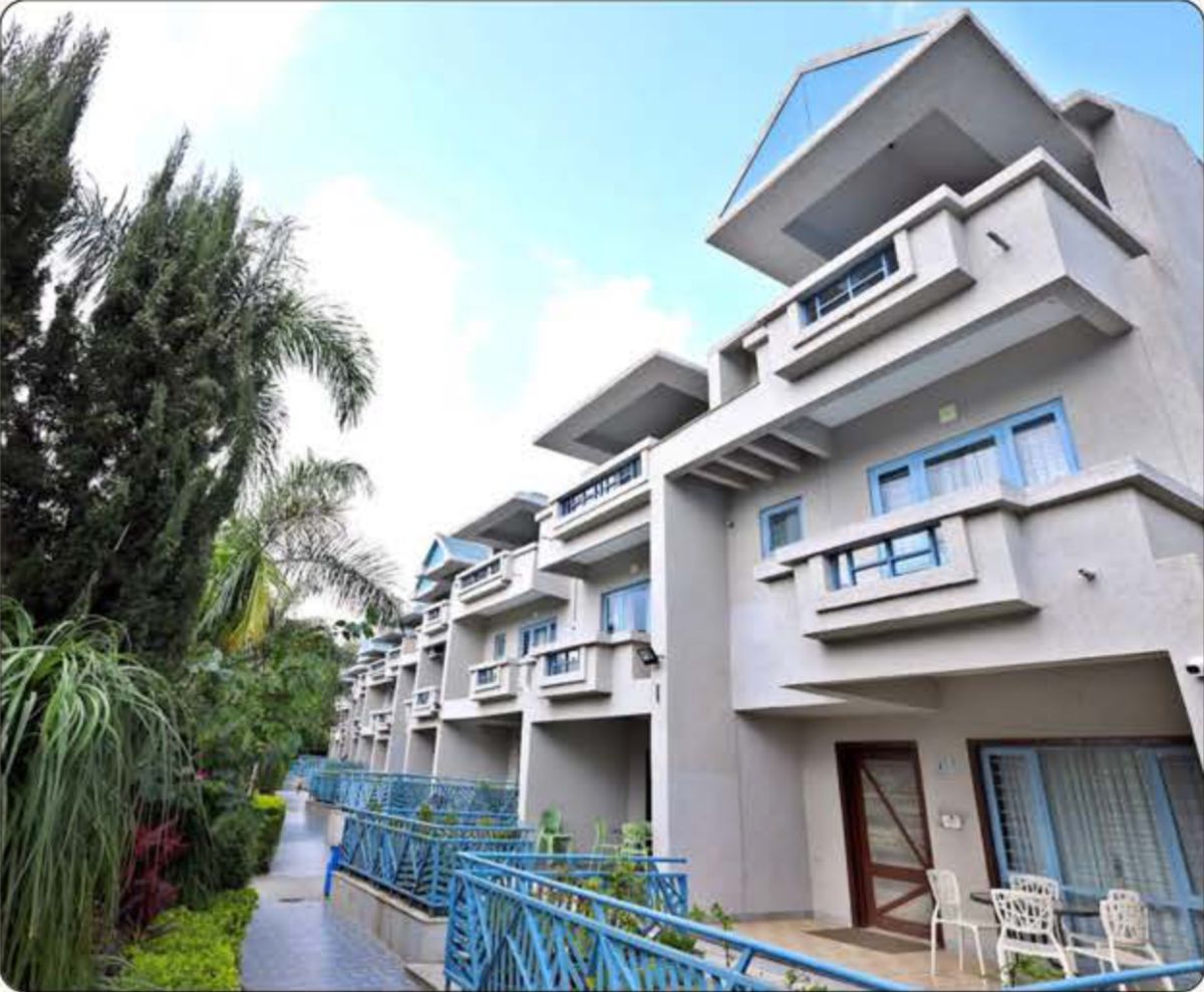 Hummingbird Resorts photo