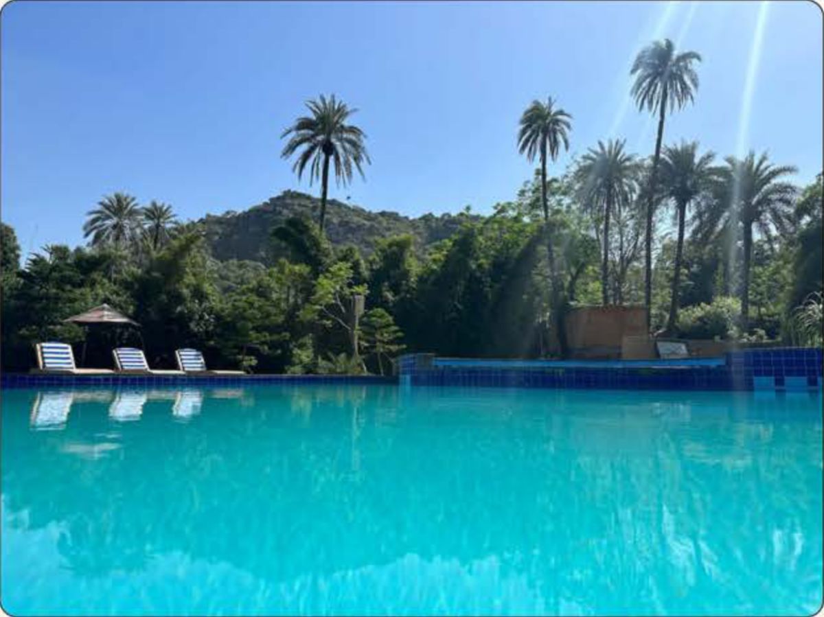 Manwar Garden Resort photo
