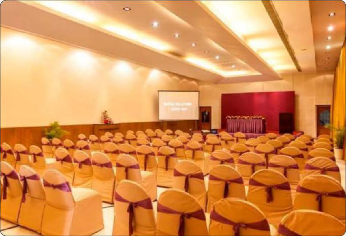 Hotel Hilltone photo