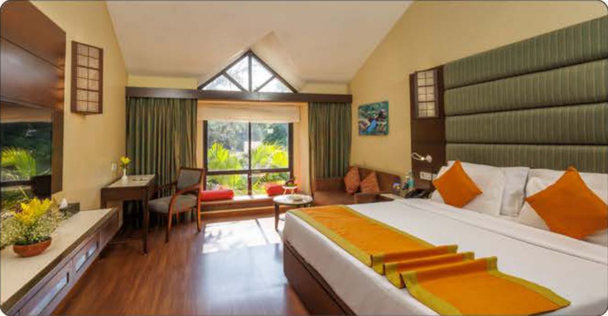 Hotel Hilltone photo