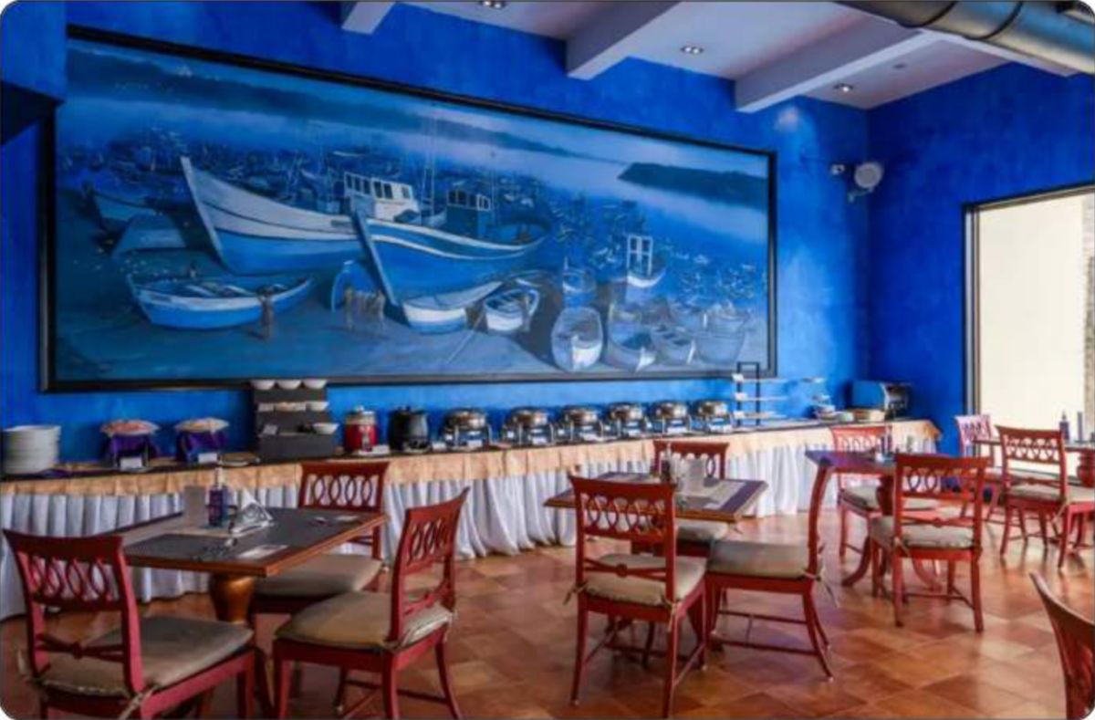 The Crown GOA photo