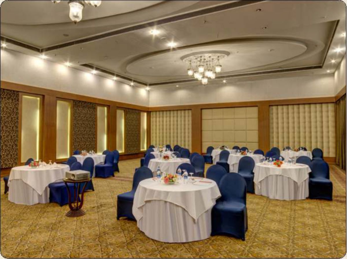 Ramada by Wyndham Udaipur photo