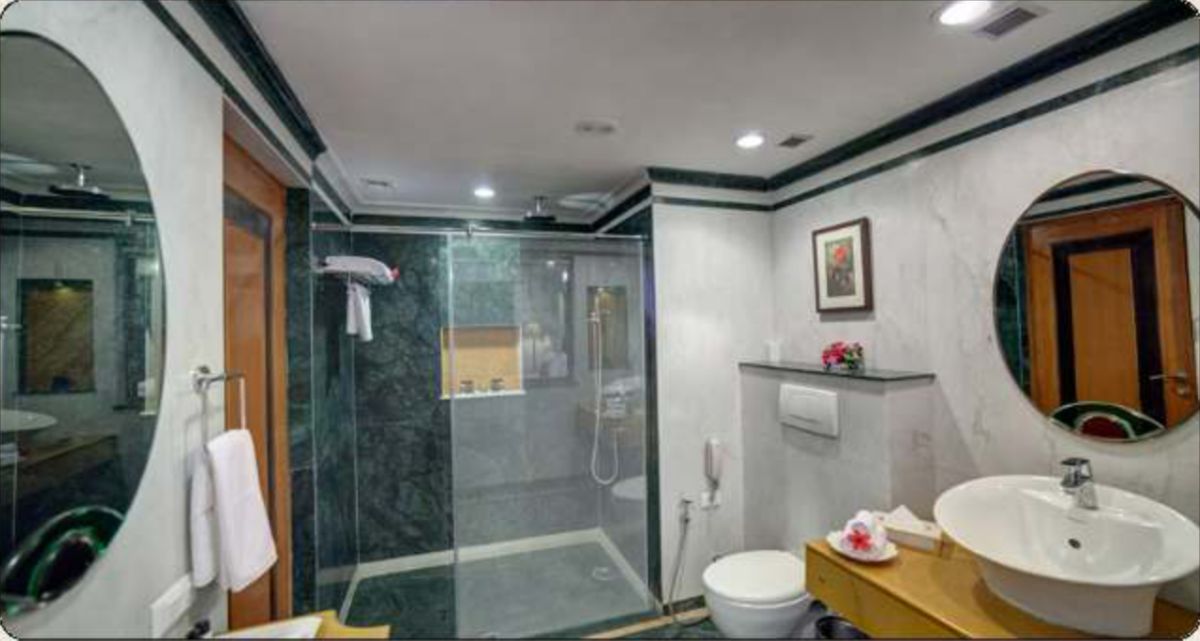Ramada by Wyndham Udaipur photo